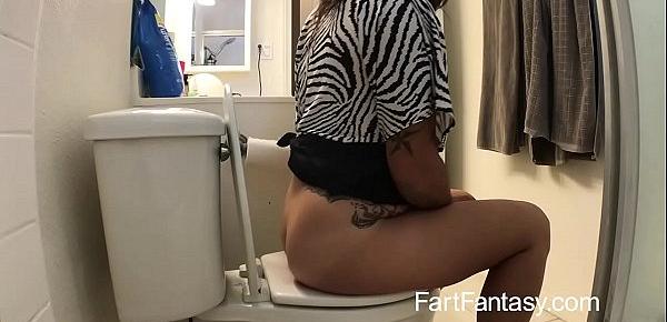  Girlfriend Farting At Home